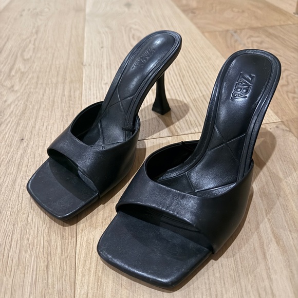 Zara Shoes - ZARA Black Square-Toe Leather Mule Heels